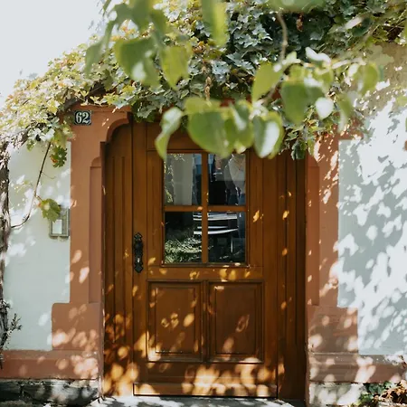 Charmanter Altbau In Boppard, Platz Fuer 5 דירה